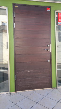 木製玄関ドア塗装例442-01 横浜市港北区