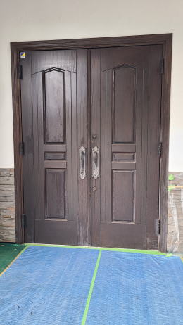 木製玄関ドア塗装例453-01 茅ヶ崎市