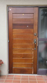 木製玄関ドア塗装例454-10 横浜市金沢区