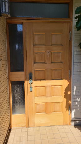 ヤマハ玄関ドア塗装例 461-06